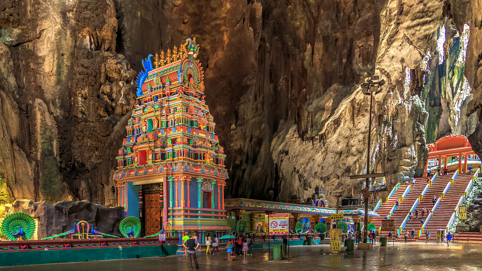 Batu Caves: Timings, Entry Fee, Getting There, and What To See ...